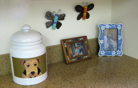The perfect jar to hold your favorite treats!
